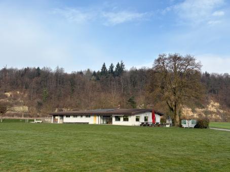 Clubhaus Au, Radelfingen